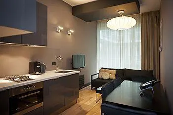 City Park Suites