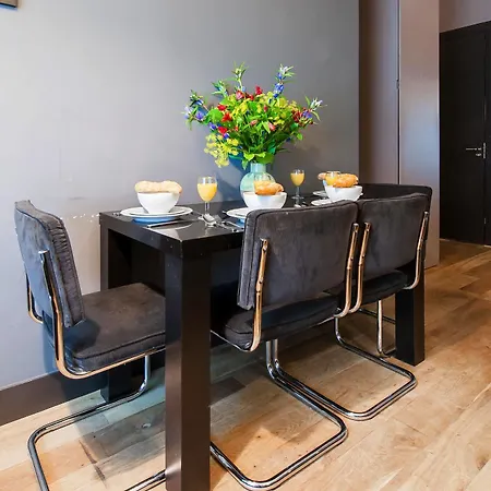 Otel City Park Suites 4*