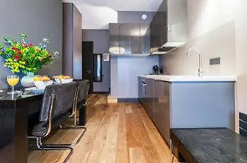 City Park Suites 4* أمستردام