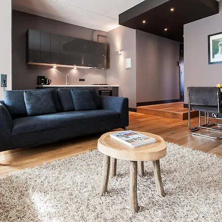 City Park Suites