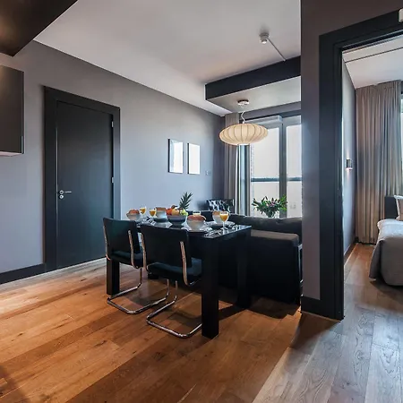 فندق City Park Suites 4*